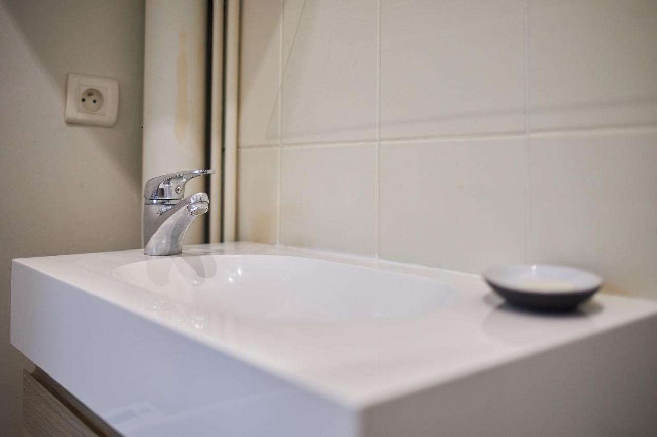 Le Cernay - T1 - 5 Mins De La Cathedrale Apartment แร็งส์ ภายนอก รูปภาพ
