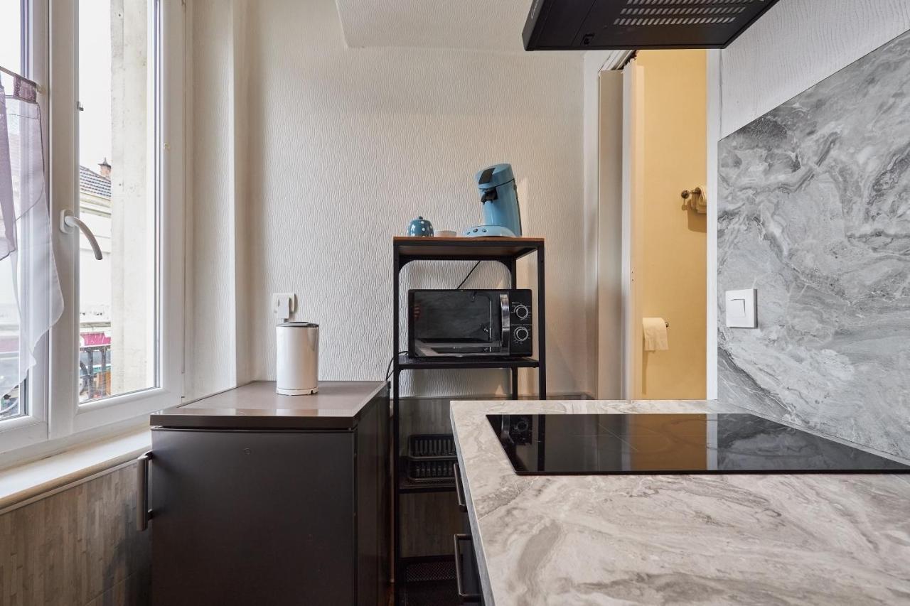 Le Cernay - T1 - 5 Mins De La Cathedrale Apartment แร็งส์ ภายนอก รูปภาพ